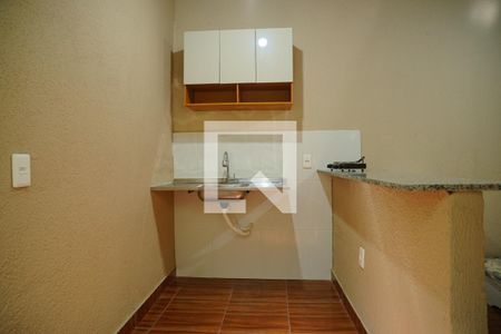 Cozinha de kitnet/studio para alugar com 1 quarto, 40m² em Engenho do Mato, Niterói