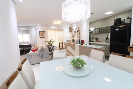 Sala de apartamento à venda com 2 quartos, 83m² em Continental, Osasco