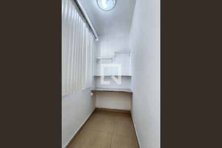 Quarto 2 de apartamento para alugar com 2 quartos, 65m² em Estácio, Rio de Janeiro