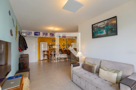 Sala  de apartamento à venda com 3 quartos, 82m² em Vila Campo Grande, São Paulo