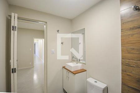 Banheiro da Suíte de casa à venda com 2 quartos, 107m² em Vila Goncalves, São Bernardo do Campo