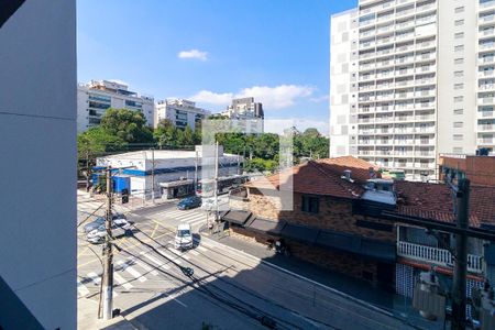 Studio - Vista de kitnet/studio à venda com 0 quarto, 34m² em Santo Amaro, São Paulo