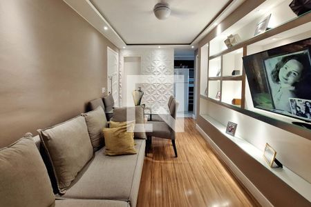 Sala de apartamento à venda com 2 quartos, 45m² em Rio do Ouro, Niterói