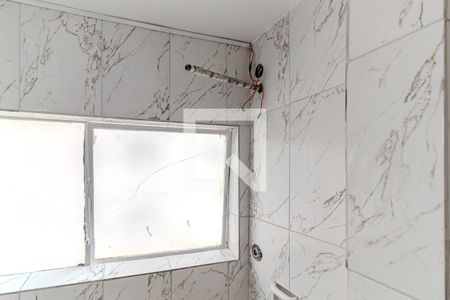 Banheiro de apartamento para alugar com 1 quarto, 30m² em Sé, São Paulo