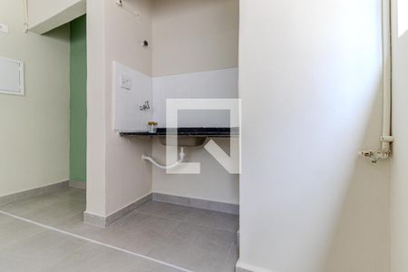 Cozinha de apartamento para alugar com 1 quarto, 30m² em Sé, São Paulo