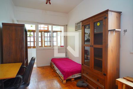 Quarto 2 de apartamento para alugar com 2 quartos, 70m² em Moinhos de Vento, Porto Alegre