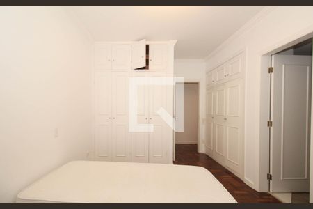 Suíte 1 de apartamento para alugar com 3 quartos, 240m² em Real Parque, São Paulo