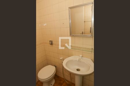 Casa 1 - Banheiro de casa à venda com 3 quartos, 144m² em Lapa, São Paulo