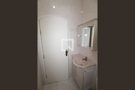 Banheiro  de casa para alugar com 3 quartos, 82m² em Bosque dos Eucaliptos, São José dos Campos