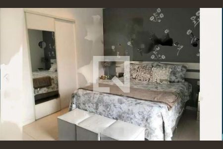 Casa à venda com 4 quartos, 360m² em Recreio dos Bandeirantes, Rio de Janeiro