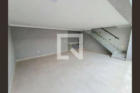 Casa à venda com 2 quartos, 135m² em Vila Carrão, São Paulo
