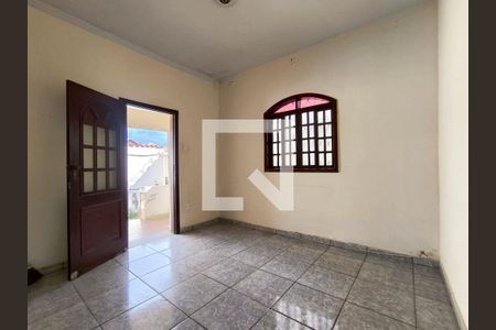Casa à venda com 2 quartos, 420m² em São Geraldo, Belo Horizonte