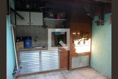 Casa à venda com 2 quartos, 102m² em Jardim Cocaia, Guarulhos