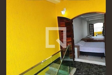 Casa à venda com 4 quartos, 400m² em Jardim Terezopolis, Guarulhos