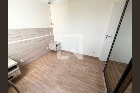 Suite de apartamento para alugar com 2 quartos, 55m² em Parque Maria Domitila, São Paulo