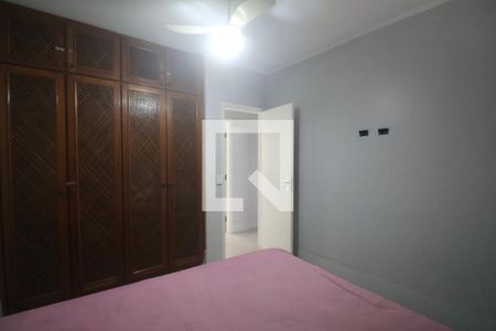 Quarto de apartamento para alugar com 3 quartos, 84m² em Jardim Sao Miguel, Guarujá