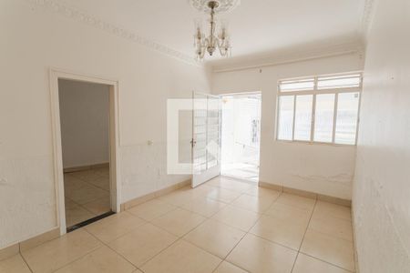 Sala de casa à venda com 3 quartos, 349m² em Floresta, Belo Horizonte