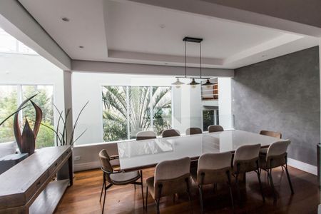 Sala  de casa de condomínio à venda com 3 quartos, 430m² em Alphaville, Santana de Parnaíba