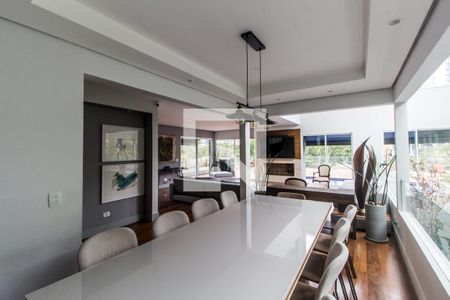 Sala  de casa de condomínio à venda com 3 quartos, 430m² em Alphaville, Santana de Parnaíba