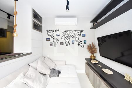Sala de estar de apartamento à venda com 1 quarto, 45m² em Sumarezinho, São Paulo