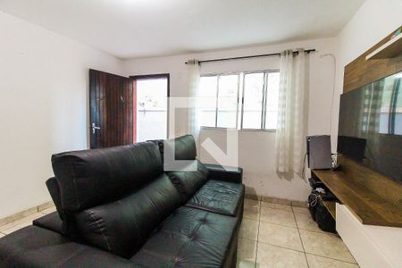 Sala de casa à venda com 3 quartos, 175m² em Vila Carmosina, São Paulo