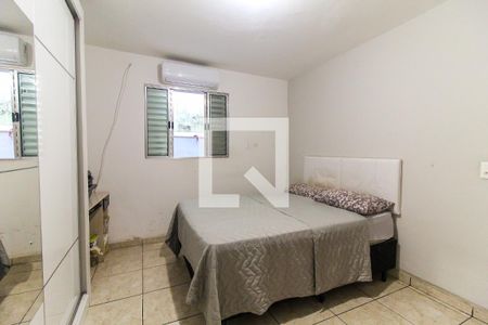 Quarto 1 de casa à venda com 3 quartos, 175m² em Vila Carmosina, São Paulo