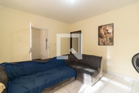 Sala de casa para alugar com 4 quartos, 192m² em Realengo, Rio de Janeiro