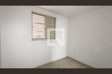Quarto 2 de apartamento para alugar com 2 quartos, 48m² em Parque Sao Francisco, Ferraz de Vasconcelos