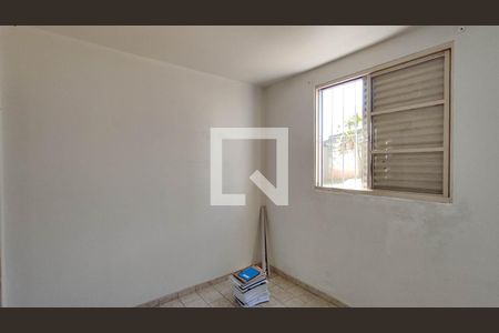 Quarto 1 de apartamento para alugar com 2 quartos, 48m² em Parque Sao Francisco, Ferraz de Vasconcelos