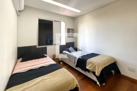 Quarto 2 de apartamento à venda com 2 quartos, 62m² em Barroca, Belo Horizonte