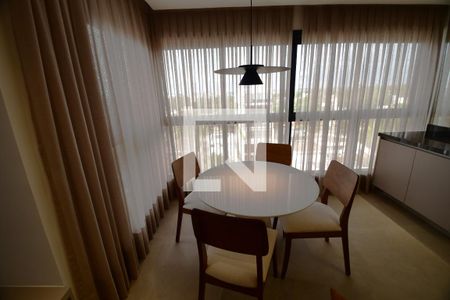 Sala de kitnet/studio para alugar com 1 quarto, 50m² em Nova Campinas, Campinas