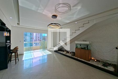 Apartamento para alugar com 3 quartos, 216m² em Canto do Forte, Praia Grande