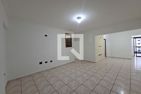 Apartamento para alugar com 3 quartos, 130m² em Canto do Forte, Praia Grande