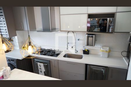 Cozinha de apartamento para alugar com 2 quartos, 64m² em Vila Leonor, Guarulhos