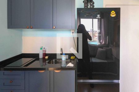 Sala e Cozinha de apartamento para alugar com 2 quartos, 26m² em Vila Ema, São Paulo