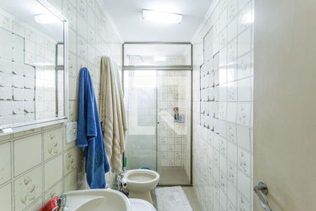 Banheiro de apartamento à venda com 1 quarto, 45m² em Indianópolis, São Paulo