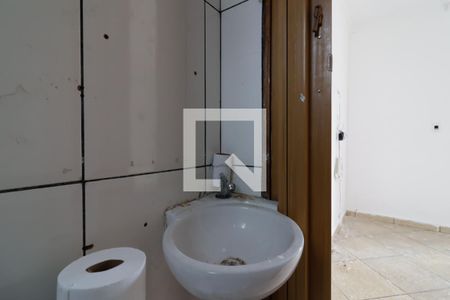 Banheiro de casa para alugar com 1 quarto, 65m² em Jardim Maringa, São Paulo