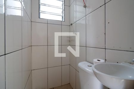 Banheiro de casa para alugar com 1 quarto, 65m² em Jardim Maringa, São Paulo