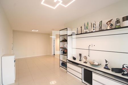 Sala de apartamento à venda com 2 quartos, 77m² em Barra da Tijuca, Rio de Janeiro