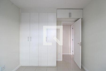 Quarto de apartamento à venda com 2 quartos, 77m² em Barra da Tijuca, Rio de Janeiro