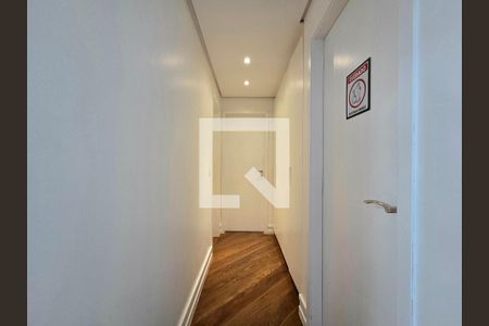 Corredor de apartamento à venda com 2 quartos, 129m² em Indianópolis, São Paulo