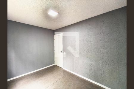 Quarto de apartamento à venda com 2 quartos, 43m² em Vargem Pequena, Rio de Janeiro