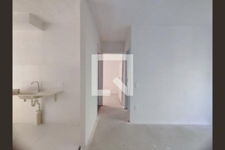 Sala de apartamento à venda com 2 quartos, 43m² em Vargem Pequena, Rio de Janeiro