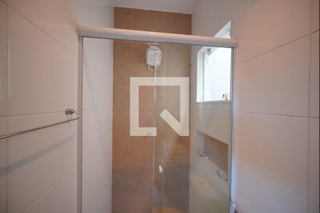 Banheiro da Suíte de casa de condomínio para alugar com 2 quartos, 60m² em Ingleses do Rio Vermelho, Florianópolis