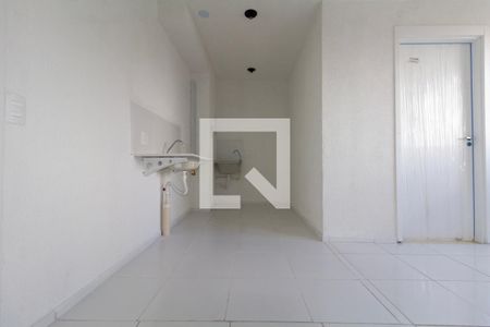 Sala/Cozinha de apartamento à venda com 2 quartos, 33m² em Vila Silvia, São Paulo