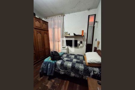 Casa à venda com 3 quartos, 538m² em Campestre, Santo André