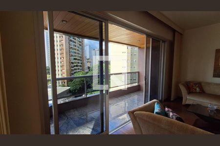 Apartamento à venda com 4 quartos, 180m² em Funcionários, Belo Horizonte