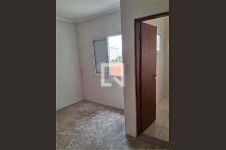 Casa à venda com 2 quartos, 66m² em Chora Menino, São Paulo