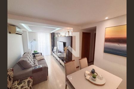 Apartamento à venda com 2 quartos, 59m² em Itaipu, Niterói
