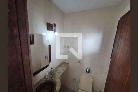 Casa à venda com 2 quartos, 300m² em Itaipu, Niterói